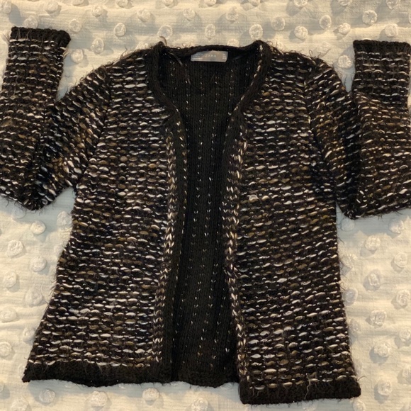 Chanel-esque Zara Knit Cardigan - Picture 5 of 7